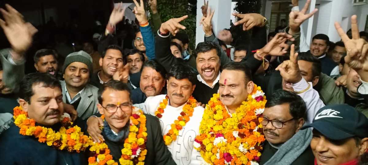 डिस्ट्रिक्ट बार एसोसिएशन के अध्यक्ष बने यतेंद्र पाल